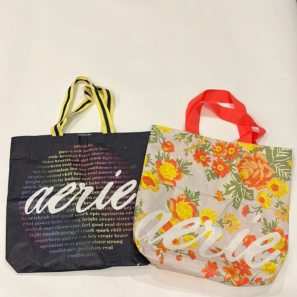 Aerie reusable large tote bags